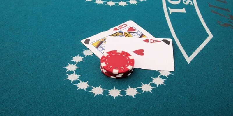 Vài mẹo chơi blackjack dễ thắng cho các tân binh